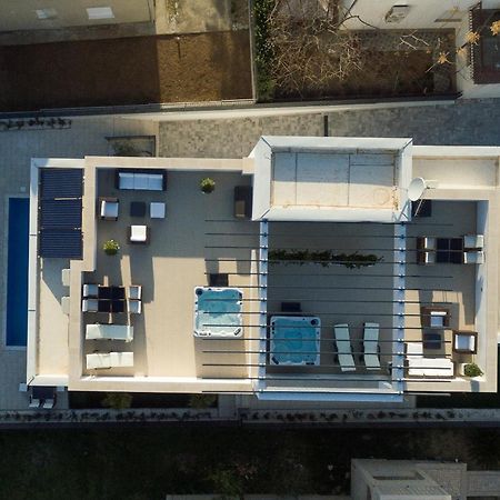 Villa Nicolina คาชเตลา ภายนอก รูปภาพ