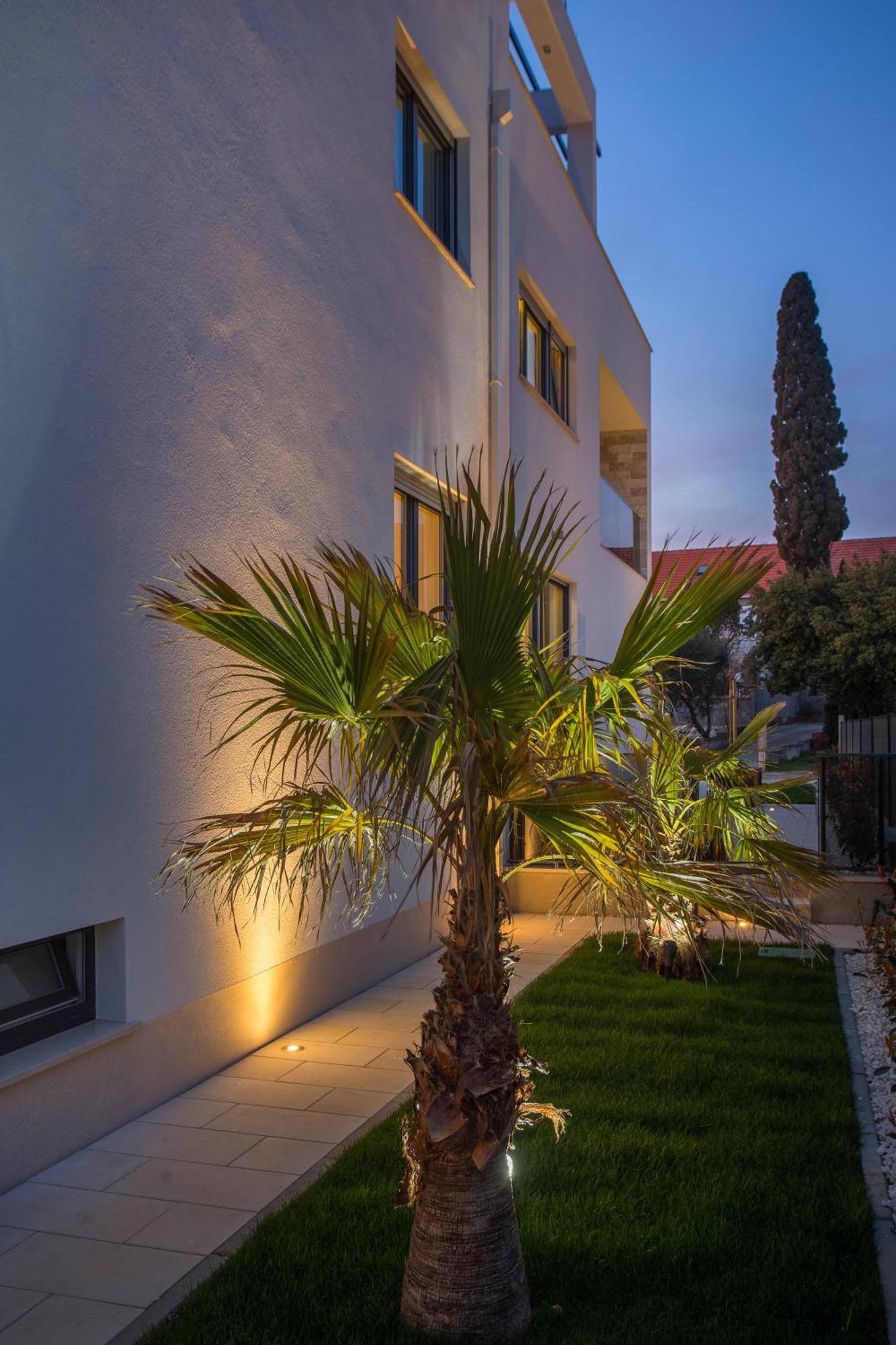 Villa Nicolina คาชเตลา ภายนอก รูปภาพ