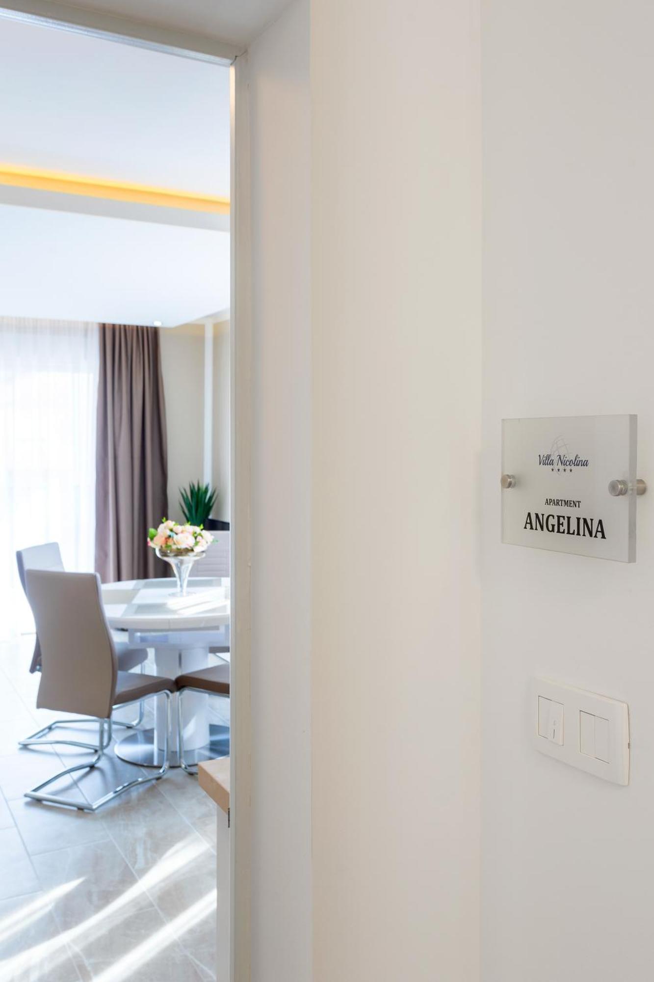 Villa Nicolina คาชเตลา ภายนอก รูปภาพ